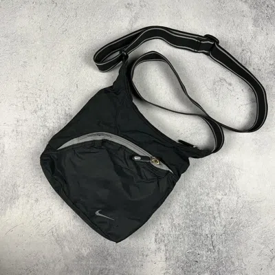 Pre-owned Nike X Vintage Nike Swoosh Y2k Hype Shoulder Bag 90's In Black