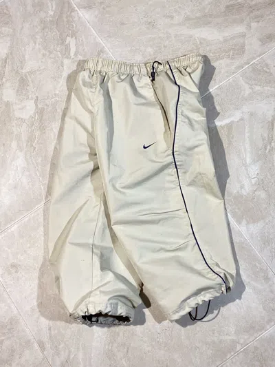 Pre-owned Nike X Vintage Nike Y2k Hype Streetwear Style Shorts In Beige