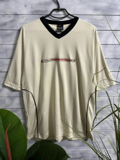 Pre-owned Nike X Vintage T-shirt Nike Running Small Swoosh Centr Logo In Beige