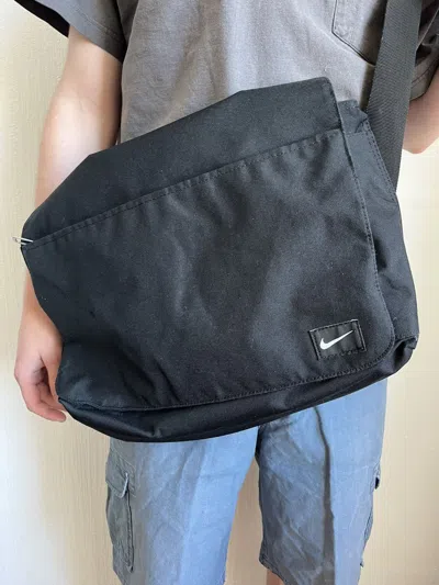 Pre-owned Nike X Vintage Y2k Crazy Nike Bag In Black
