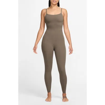Nike Zenvy Dri-fit 7/8 Bodysuit In Mink Brown
