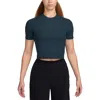 Nike Zenvy Dri-fit Rib T-shirt In Green