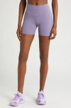 Nike Women's Zenvy Gentle-support High-waisted 5" Biker Shorts In Daybreak/ Black