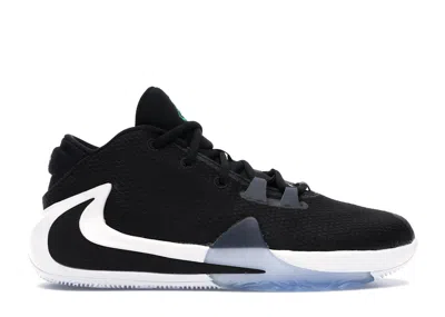 Pre-owned Nike Zoom Freak 1 Sneakers In Black/white