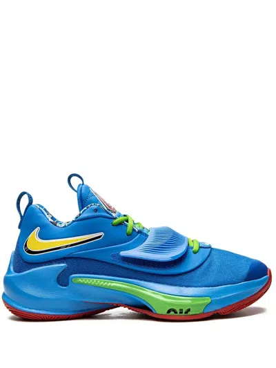 Nike Zoom Freak 3 Sneakers In Blue