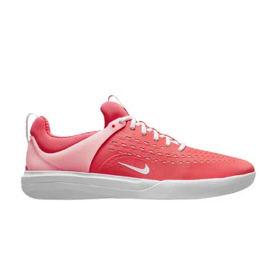 Pre-owned Nike Zoom Nyjah 3 Sb 'hot Punch' In Orange