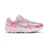 Nike Wmns Zoom Vomero 5 Sneakers In Pink