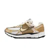 Nike Womens  Zoom Vomero 5 Gld In White