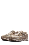Nike Zoom Vomero 5 Premium Sneaker In Multi