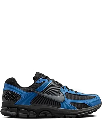 Nike Zoom Vomero 5 Se Reflective-detail Sneakers In Blue