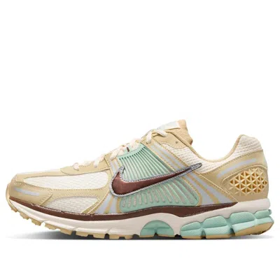 NIKE NIKE AIR ZOOM VOMERO 5 SE 'TEAM GOLD BROWN SEAFOAM'
