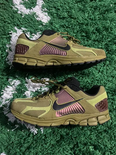Pre-owned Nike Zoom Vomero 5 Shoes In Green