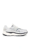 Nike Zoom Vomero 5 Sneakers In Photon Dust  Chrome  Gridiron  & Sail