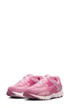 Nike Zoom Vomero 5 Sneaker In Pink/desert Berry