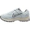 Nike Zoom Vomero 5 低帮耐磨 女子板鞋 In Pure Platinum/ Chrome/ Brown