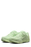 Nike Zoom Vomero 5 Sneaker In Vapor Green/ Vapor Green