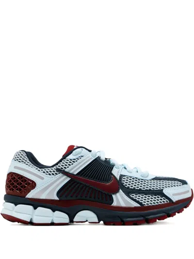 Nike Zoom Vomero 5 Sneakers