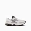 Nike Vomero 5 Sneakers In White And Gray In White