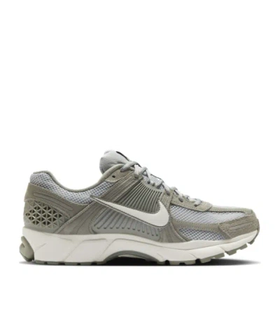 NIKE NIKE ZOOM VOMERO 5 LACE-UP SNEAKERS