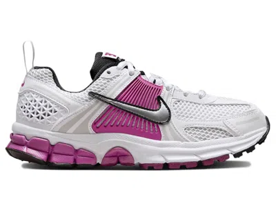 Pre-owned Nike Zoom Vomero 5 Sneakers In White/pure Platinum/hot Fuchsia