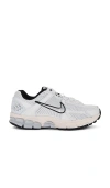 Nike Zoom Vomero 5 Sneakers In Pure Platinum  Chrome  & Light Orewood