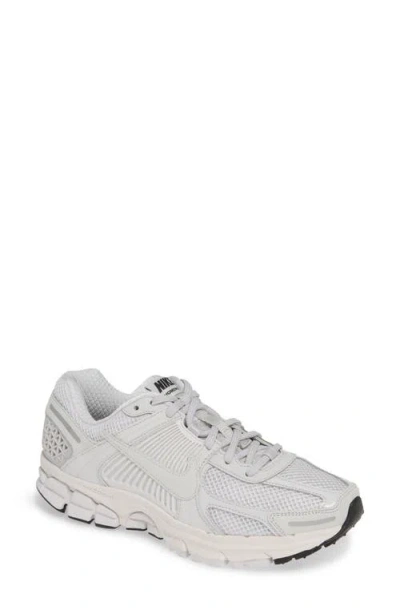 NIKE NIKE ZOOM VOMERO 5 SP SNEAKER