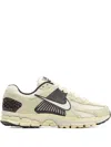 Nike Zoom Vomero 5 Trainers In Neutral
