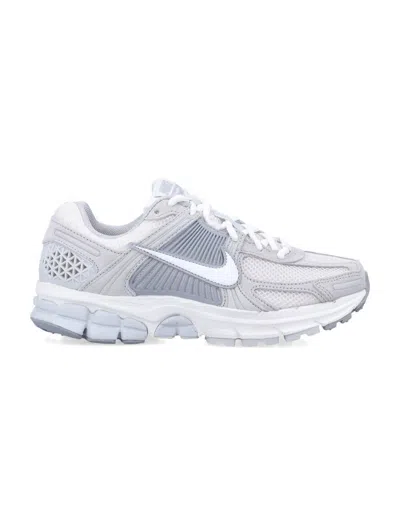 Nike Zoom Vomero 5 Sneakers In Pure Platinum