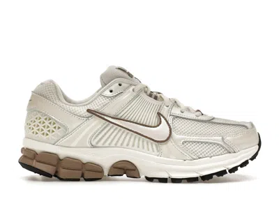 Pre-owned Nike Zoom Vomero 5 (women's) Sneakers In Sail/mink Brown/black In Multi