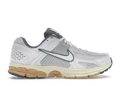 Pre-owned Nike Zoom Vomero 5 (women's) Sneakers In Summit White/pure Platinum/smoke Grey