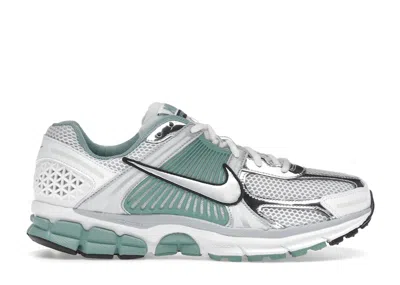 Pre-owned Nike Zoom Vomero 5 (women's) Sneakers In Summit White/wolf Grey/cannon