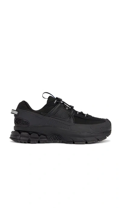 NIKE ZOOM VOMERO ROAM