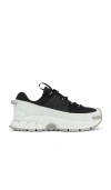 Nike Zoom Vomero 5 Roam Black Light Silver In Black