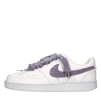 Nike-seddys Nike Seddys Sneakers In Bianco Chiari E Naturali