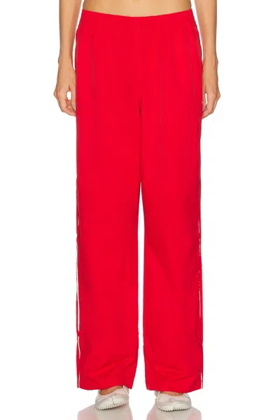 Nikeskims Crunchy Nylon Wide Leg Pant In University Red