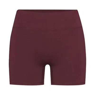 Pre-owned Nikeskims Matte 3" Short 'currant' | Red | Women's Size Xl