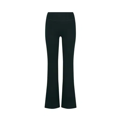 Pre-owned Nikeskims Matte High-waisted Slim Flared Leggings 'dark Teal/dark Teal' | Blue | Women's Size M