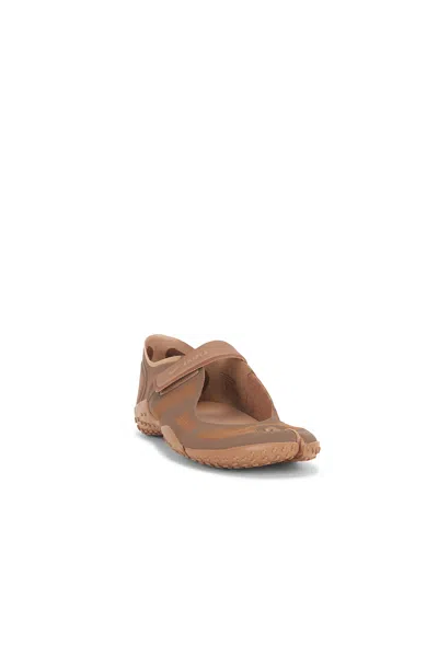Nikeskims Rift Mesh Sneaker In Brown