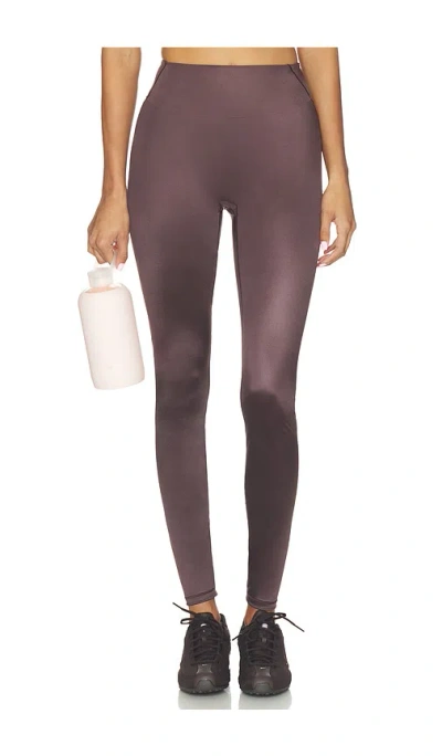 Nikeskims Shine Bonded Waist 29 Inch Leggings In Red