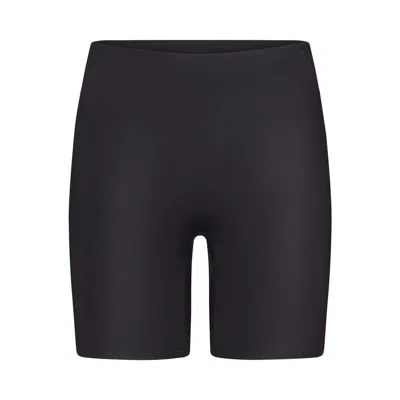 Pre-owned Nikeskims Shine Bonded Waist 5" Biker Short 'obsidian' | Black | Women's Size L