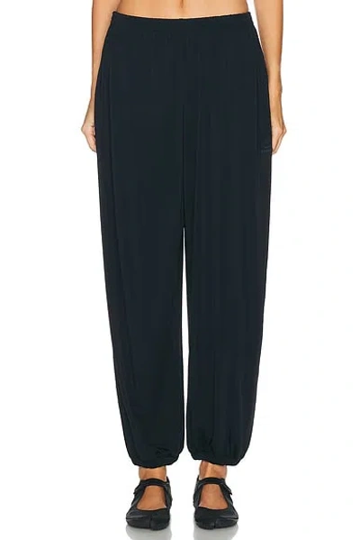 Nikeskims Stretch Knit Harem Pant In Obsidian