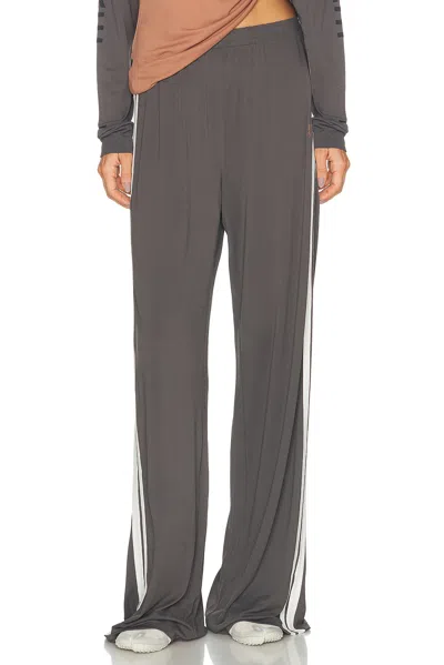 Nikeskims Stretch Knit Wide Leg Pant In Boulder & Ecru