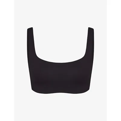Nikeskims Womens Obsidian Matte Scoop-neck Sports Bra Xxs In Black