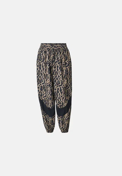 Nike-sportswear Women's Trousers Nike Sportswear Ib7266-010 In Multiple
