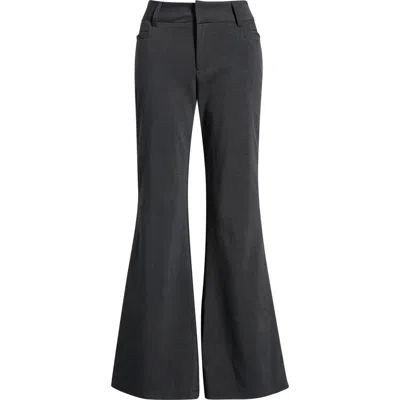 Nikki Lund Amber Flare Pants In Gray