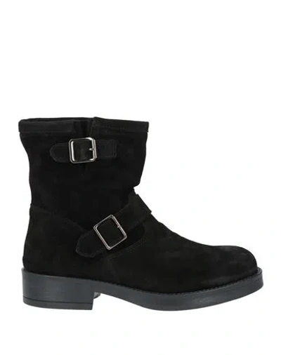 Nila & Nila Woman Ankle Boots Black Size 10 Leather