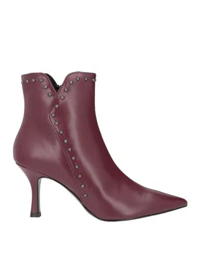 Nila & Nila Woman Ankle Boots Burgundy Size 5 Synthetic Material