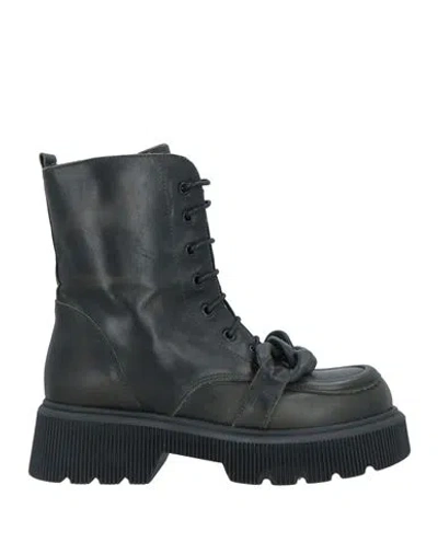 Nila & Nila Woman Ankle Boots Dark Green Size 7 Soft Leather