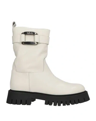 Nila & Nila Woman Ankle Boots Off White Size 9 Calfskin