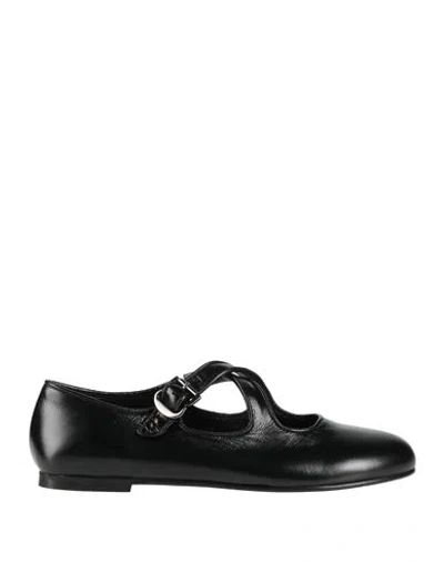 Nila & Nila Woman Ballet Flats Black Size 9 Leather